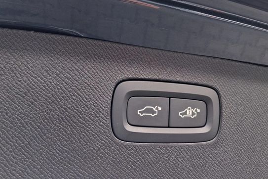 Volvo XC90 B5 B AWD Plus Bright 7os aut