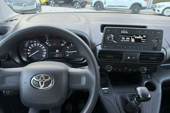 Toyota Proace City L2H1 Active