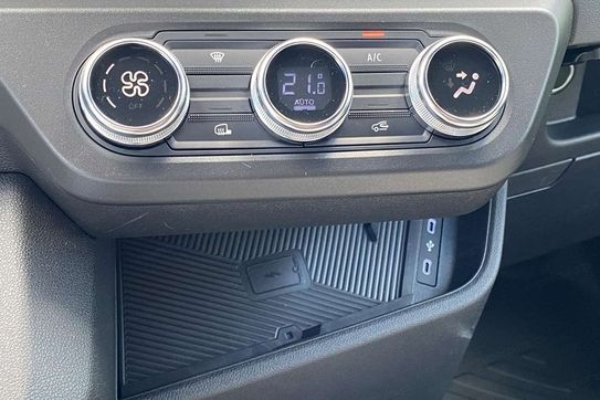 Renault Master L3 Kontener 8EP + Winda