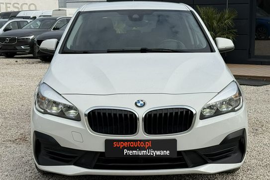 BMW Seria 2 216d aut