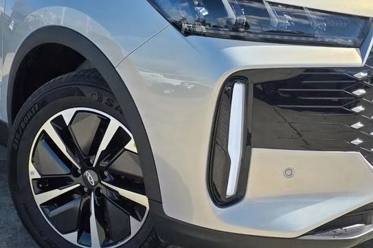 Chery Tiggo 4 Prestige 1.5 T-GDI HEV DHT