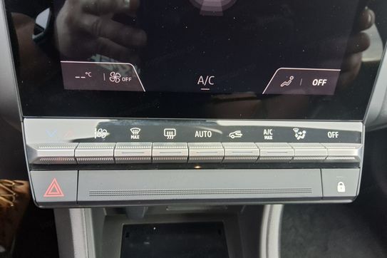 Renault Captur TECHNO 1.8 E-Tech Full Hybrid AT