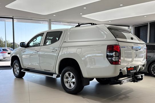 Mitsubishi L200 Invite 4x4