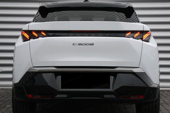 Peugeot 3008 e-3008 GT 73kWh
