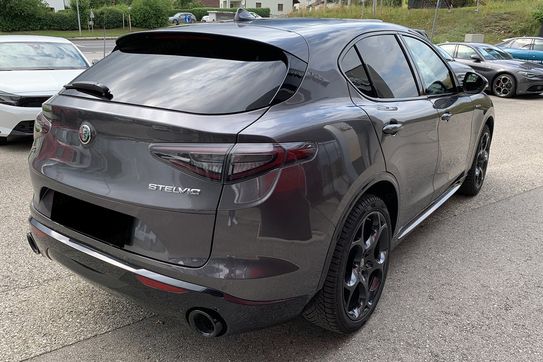 Alfa Romeo Stelvio Turbo Veloce Q4