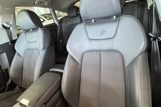 Audi A7 55 TFSI e Quattro S tronic