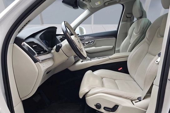 Volvo XC90 T8 AWD Plug-In Hybrid Inscription 7os aut