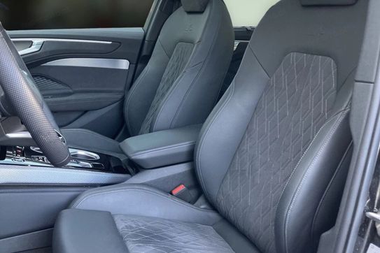Audi A6 Avant TFSI mHEV 270 kW Quattro S tronic