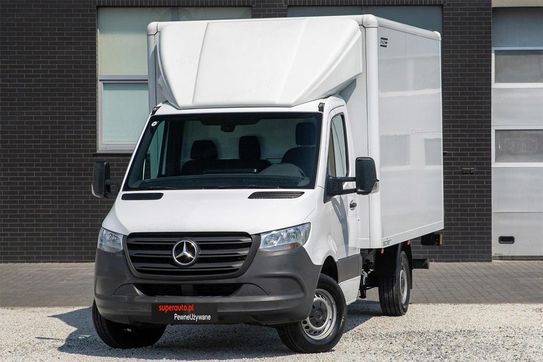 Mercedes Sprinter 316 Kontener + Winda