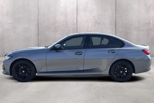 BMW Seria 3 320i