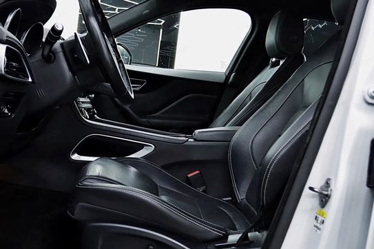 Jaguar F-Pace 2.0 i4D AWD R-Sport aut