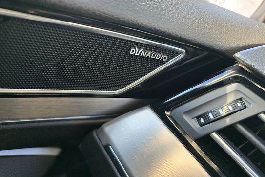 Volkswagen Passat 1.5 TSI EVO Elegance DSG