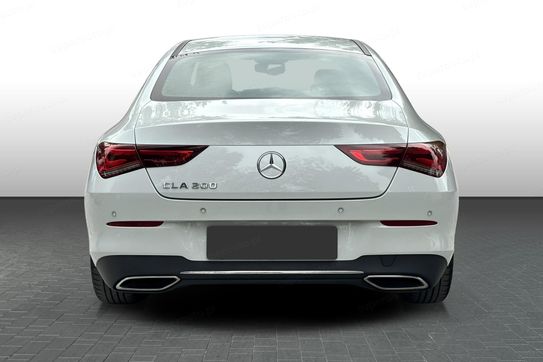 Mercedes CLA 200