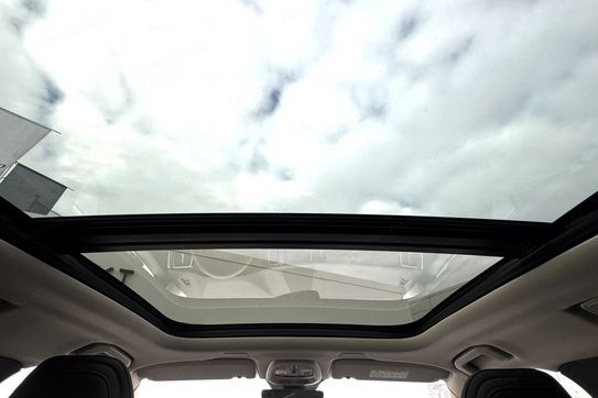 Volvo XC60 T6 Plug-In Hybrid AWD Plus Bright