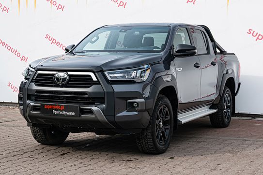 Toyota HiLux Double Cab Invincible 4x4  AT