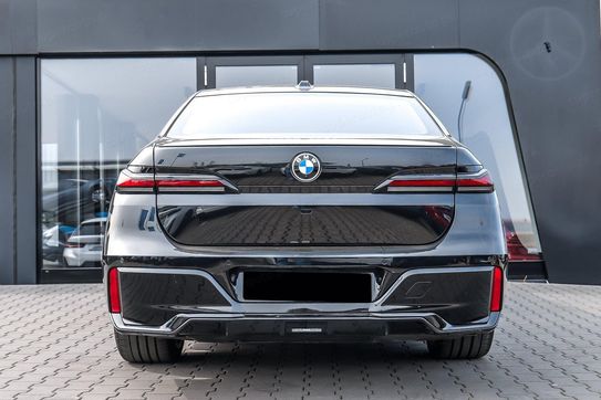 BMW Seria 7 740d xDrive M Sport