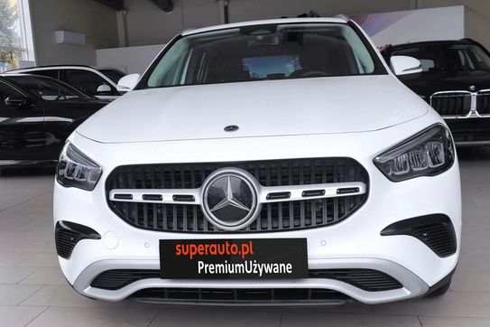 Mercedes GLA 200 Progressive 7G-DCT