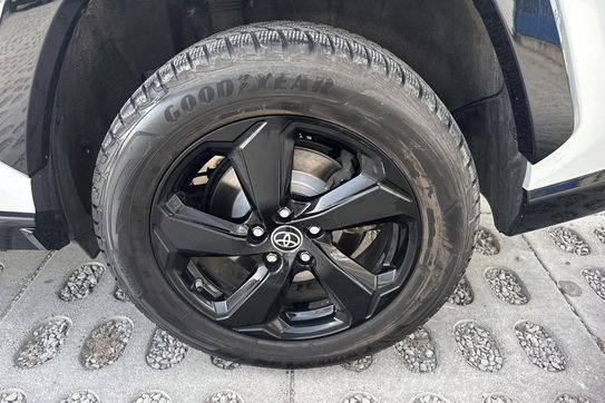 Toyota RAV4 Selection 2.5 Hybrid