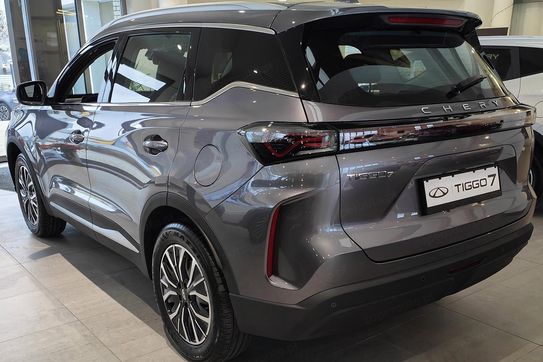 Chery Tiggo 7 Comfort 1.5 T-GDI Super Hybrid DHT