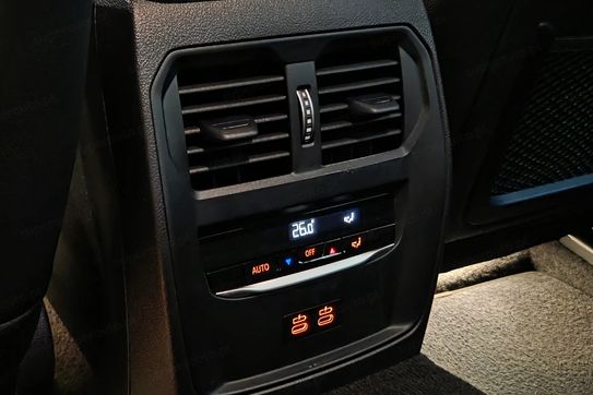 BMW Seria 3 318i M Sport aut