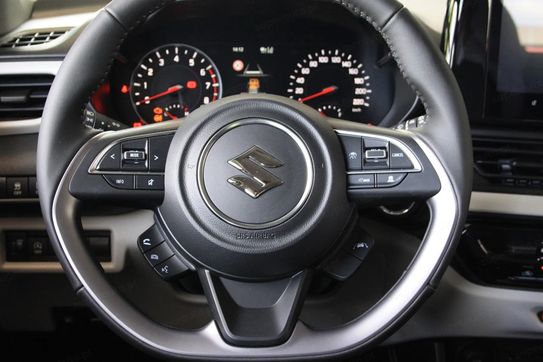 Suzuki Swift 1.2 Dualjet SHVS Premium Plus CVT