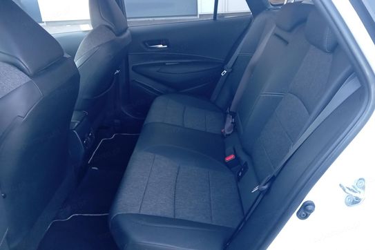 Toyota Corolla 1.8 Hybrid Style