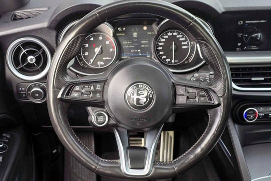 Alfa Romeo Stelvio Turbo Veloce Q4