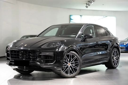 Porsche Cayenne Coupe E-Hybrid Black Edition