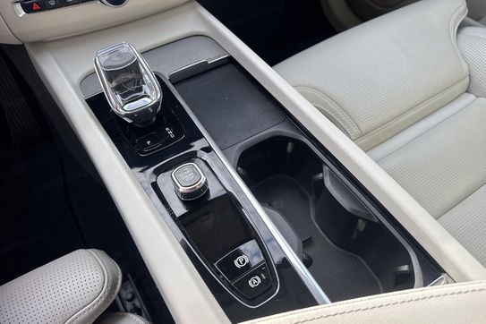 Volvo XC60 B4 D Plus Bright