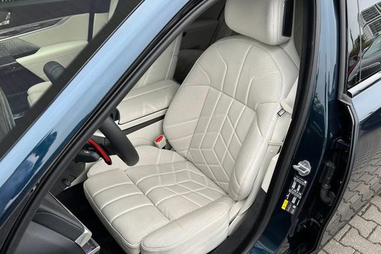 BMW Seria 7 M760e xDrive