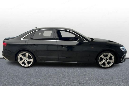Audi A4 35 TFSI S Line