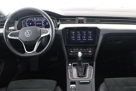 Volkswagen Passat 2.0 TDI EVO Elegance DSG