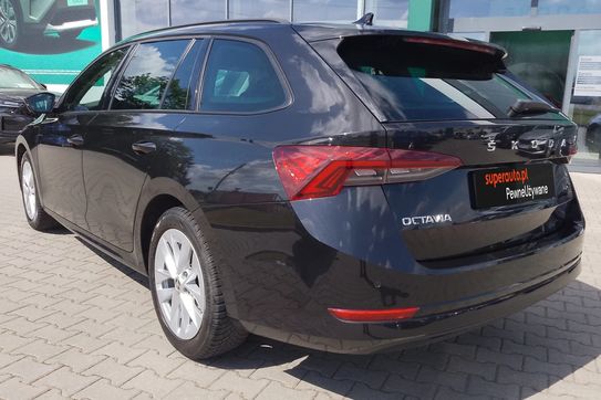 Skoda Octavia 1.5 TSI  Ambition DSG