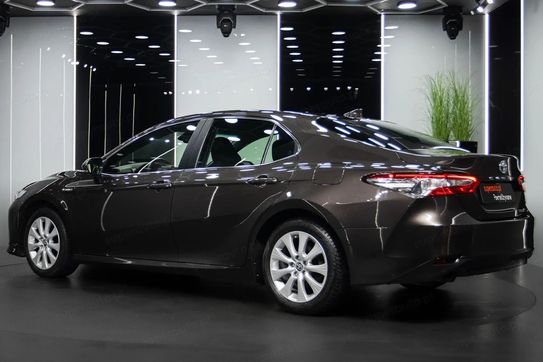 Toyota Camry 2.5 Hybrid Comfort CVT