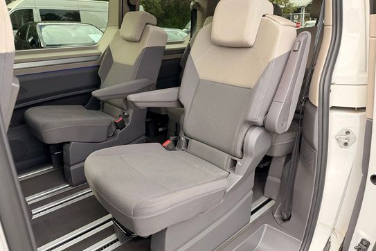 Volkswagen Multivan 2.0 Tdi L1 Life Dsg