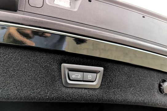 BMW Seria 8 M850i xDrive