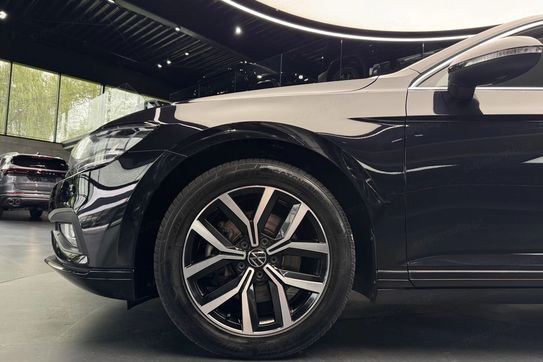 Volkswagen Passat 1.5 TSI Business DSG