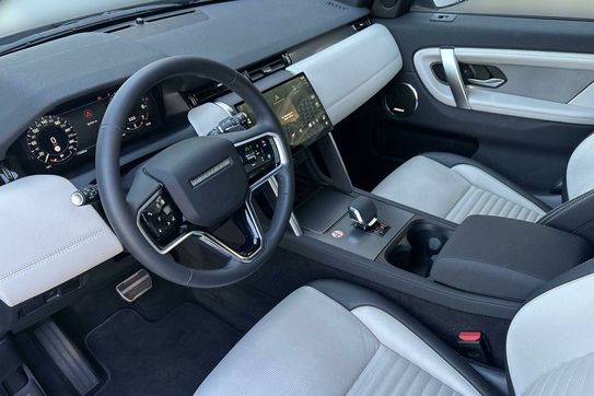 Land Rover Discovery Sport 2.0 P200 mHEV Dynamic SE aut