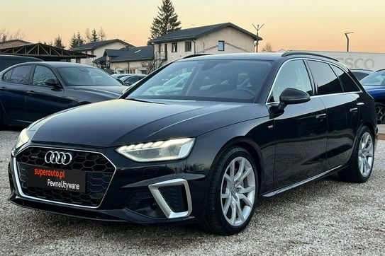 Audi A4 Avant 45 TFSI quattro S Line
