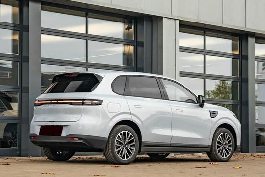 Leapmotor B10 Design Hybrid EV 18,8 kWh