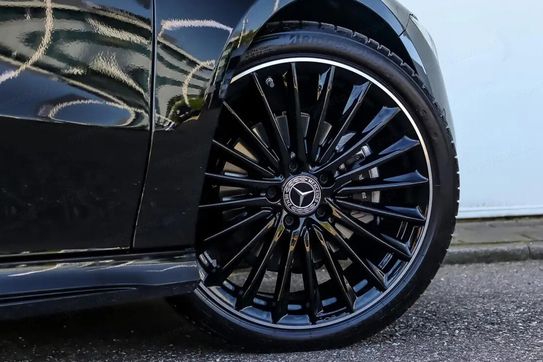 Mercedes CLA 200 AMG Line Shooting Brake