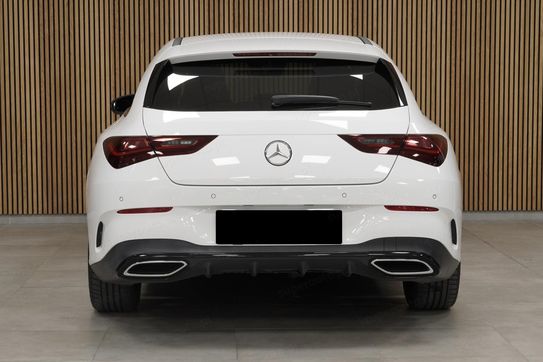 Mercedes CLA 200 d AMG Line Shooting Brake