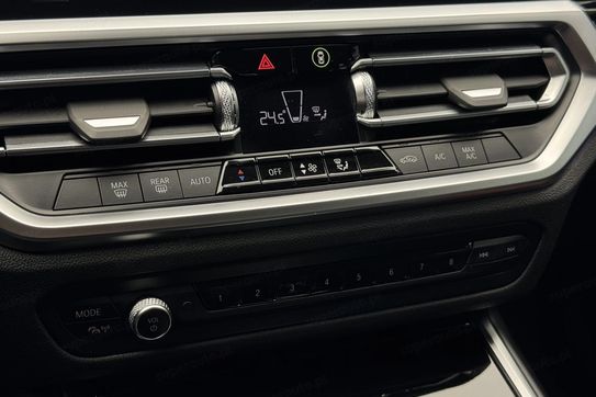 BMW Seria 3 318i aut
