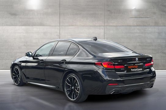 BMW Seria 5 530D Xdrive M Sport
