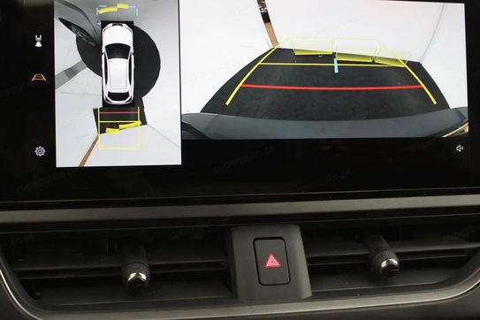 Lexus UX 300h F Sport 2.0 Hybrid Dynamic Force