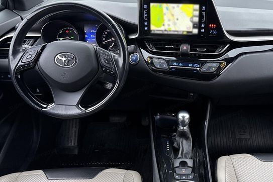 Toyota C-HR 1.8 Hybrid Selection