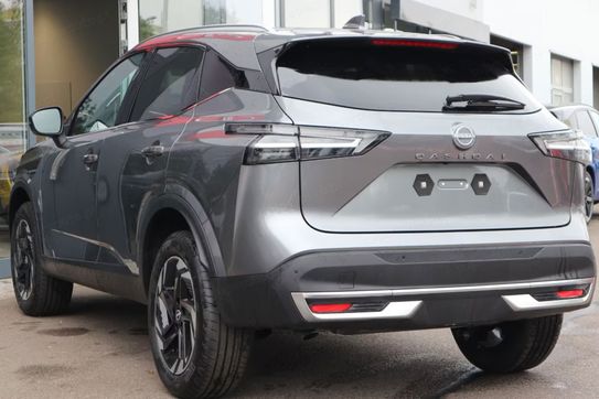 Nissan Qashqai N-Connecta Xtronic 1.3 DIG-T mHEV
