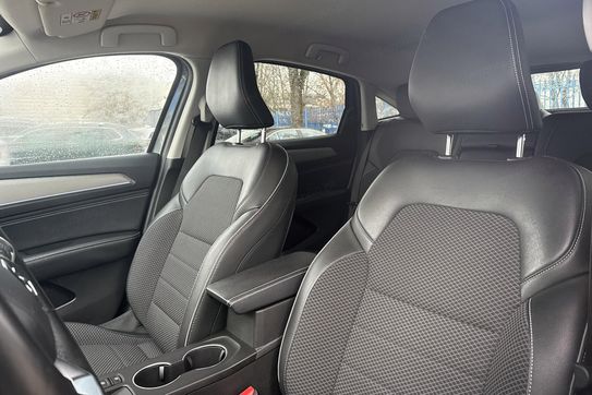 Renault Arkana Intens 1.3 TCe mHEV  EDC