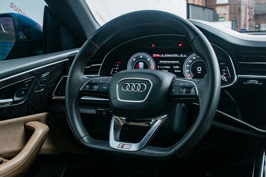 Audi Q8 50 TDI quattro