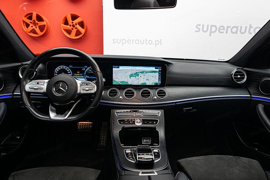 Mercedes Klasa E E 220 d 4-Matic AMG